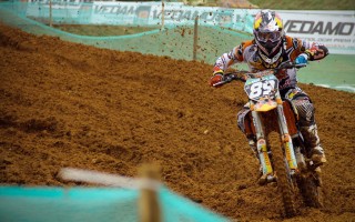 2009年湖人vs魔术总决赛第一场，湖人队2009年总决赛回放？